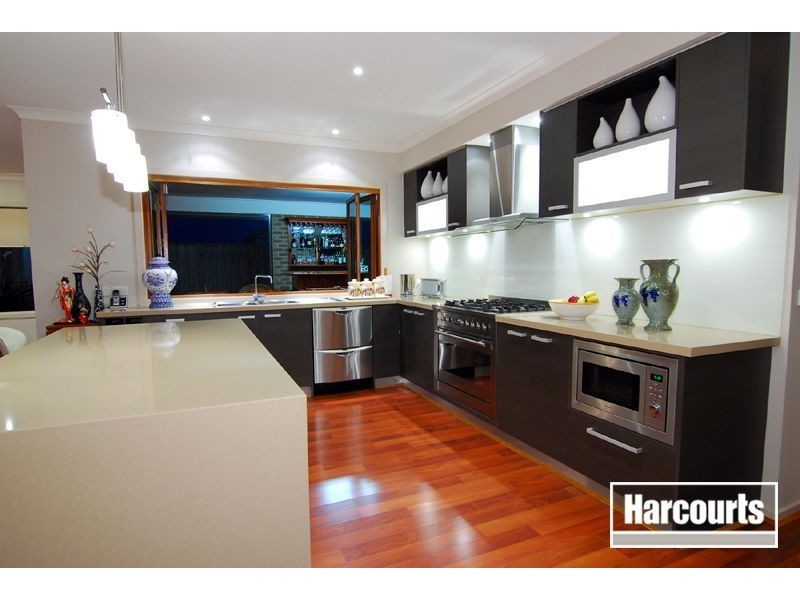 34 Vert Avenue, Narre Warren South VIC 3805