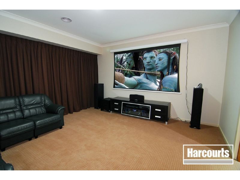 34 Vert Avenue, Narre Warren South VIC 3805