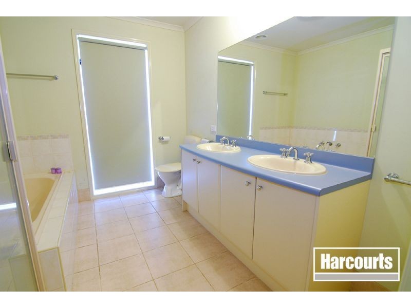 727 Glasscocks Road, Narre Warren South VIC 3805