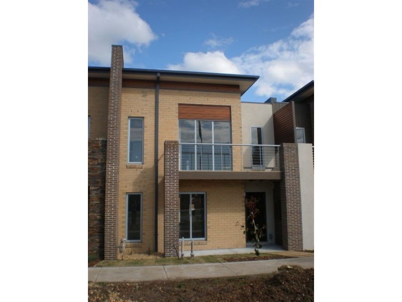 Lot 1061 Mannavue Boulevard, Cranbourne North VIC 3977