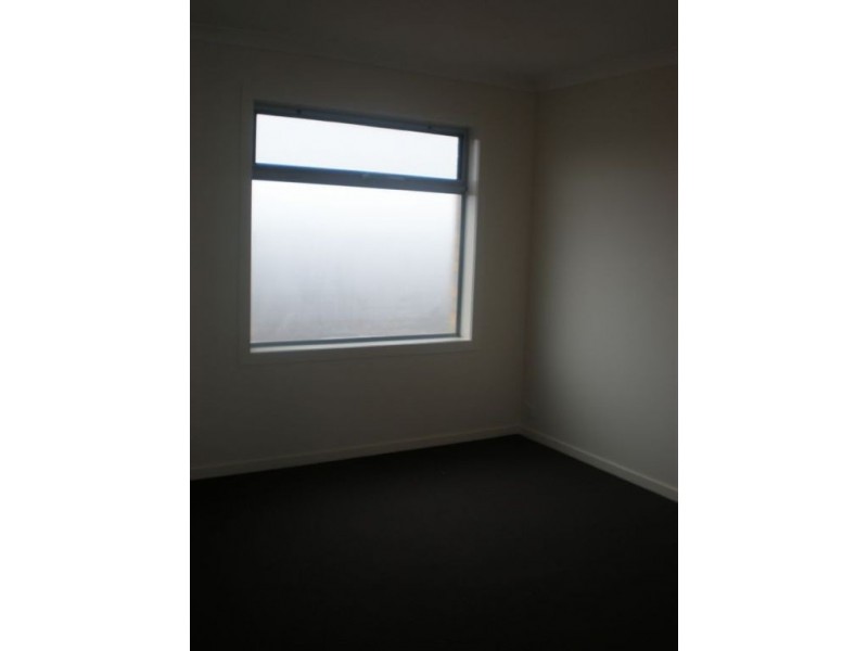 Lot 1061 Mannavue Boulevard, Cranbourne North VIC 3977