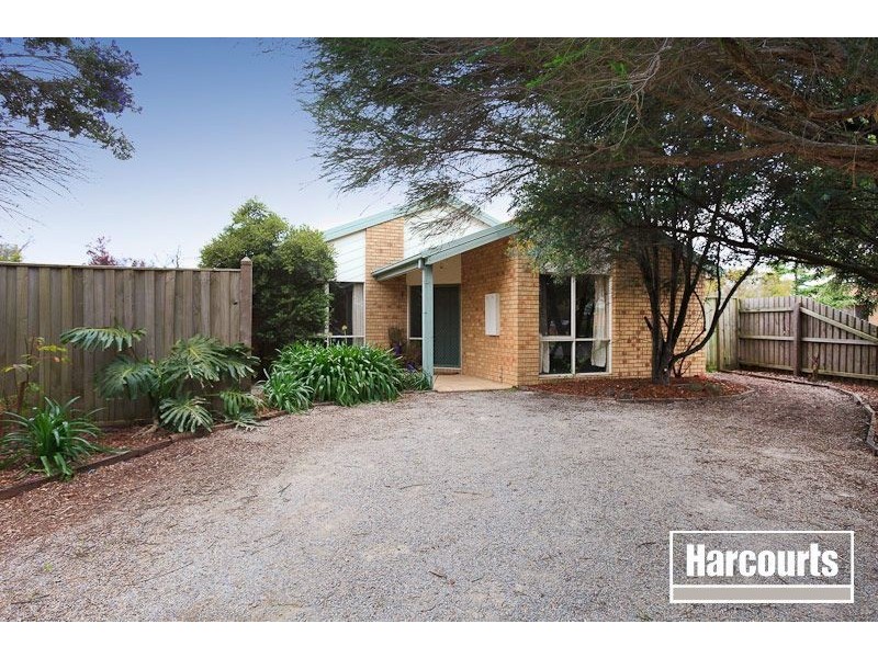 2 Fairmead Place, Narre Warren South VIC 3805