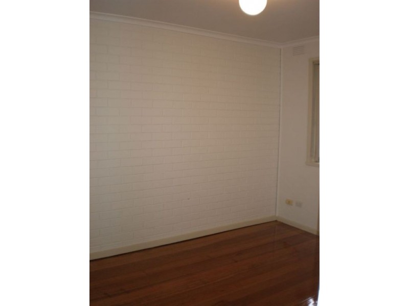 2/10 Shrives Road, Narre Warren VIC 3805