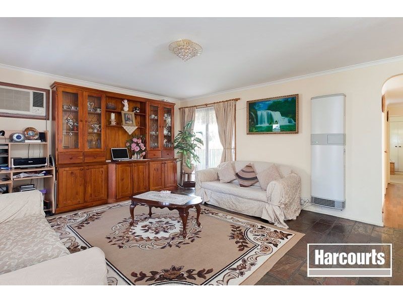 10 Yew Court, Cranbourne North VIC 3977