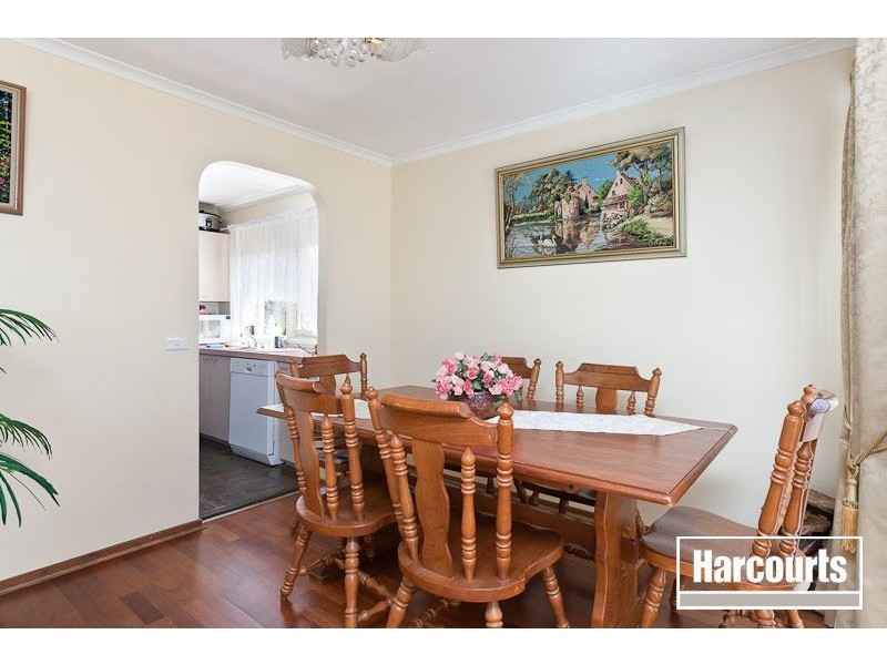 10 Yew Court, Cranbourne North VIC 3977