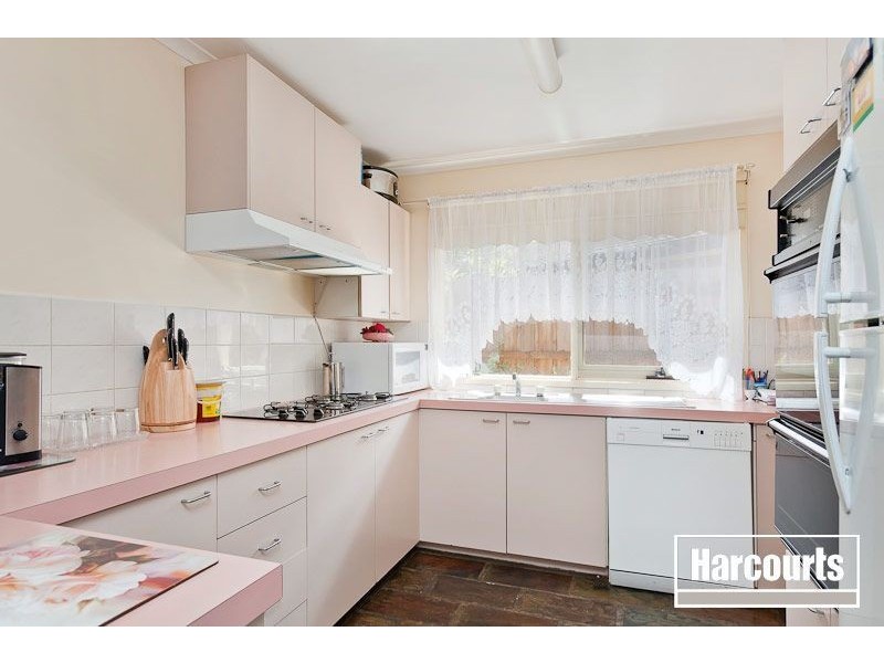 10 Yew Court, Cranbourne North VIC 3977