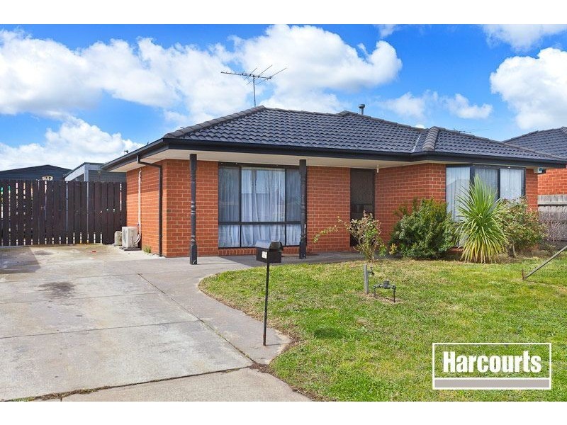 47 Glenaire Crescent, Cranbourne West VIC 3977