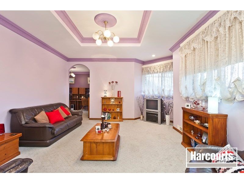 28 Fern Way, Narre Warren South VIC 3805