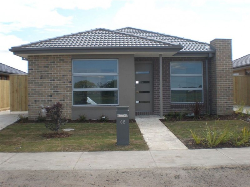 62 Aleppo Place, Cranbourne VIC 3977