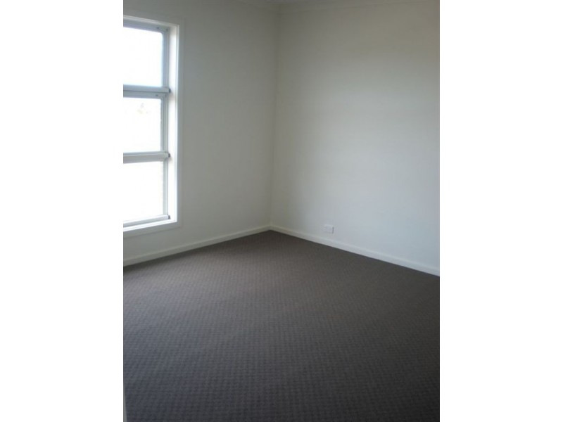 66 Aleppo Place, Cranbourne VIC 3977