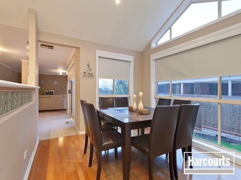 5 Kimbarra Drive, Berwick VIC 3806