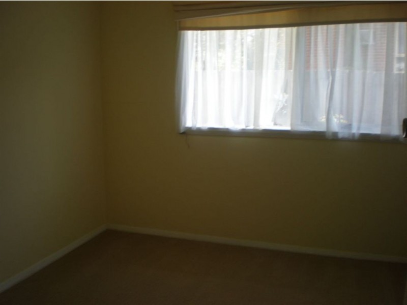 24 Sweetgum Avenue, Narre Warren VIC 3805