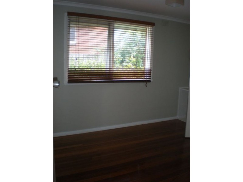 24 Sweetgum Avenue, Narre Warren VIC 3805