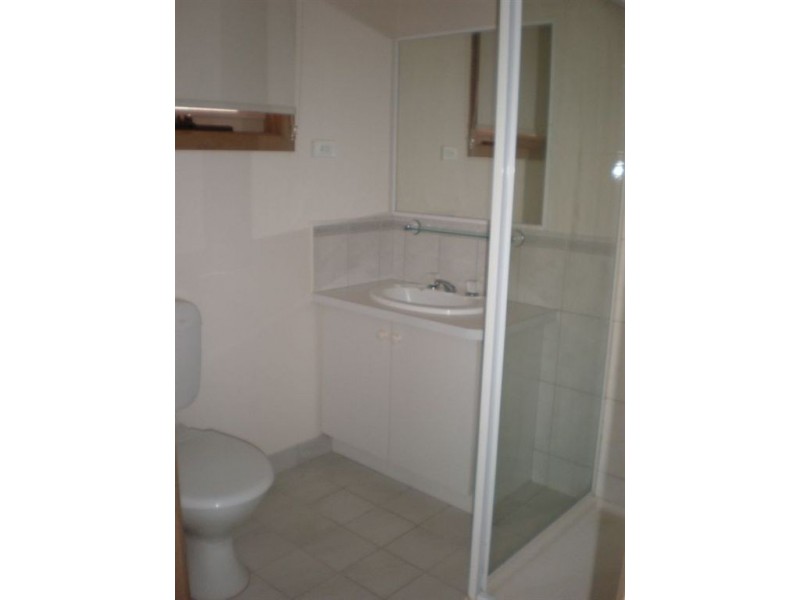 34 Frances Crescent, Cranbourne North VIC 3977