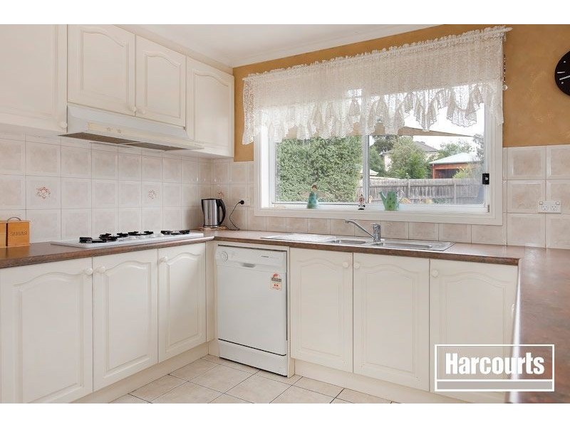 17 Hillrise Close, Narre Warren South VIC 3805