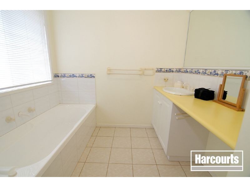 40 the Promenade, Narre Warren South VIC 3805