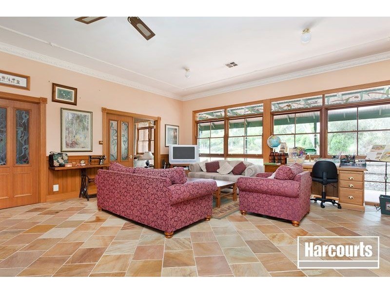 6 Kilgerron Court, Narre Warren South VIC 3805