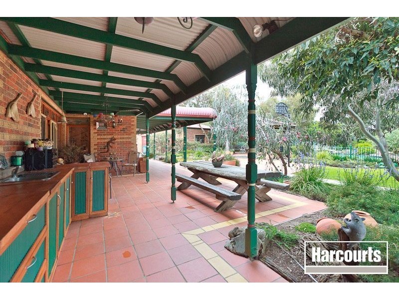 6 Kilgerron Court, Narre Warren South VIC 3805