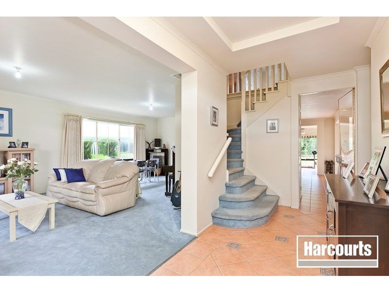 7 Acorn Court, Narre Warren South VIC 3805