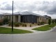33 Ogle Way, Cranbourne North VIC 3977