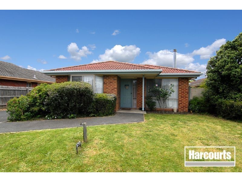 12 England Walk, Narre Warren South VIC 3805