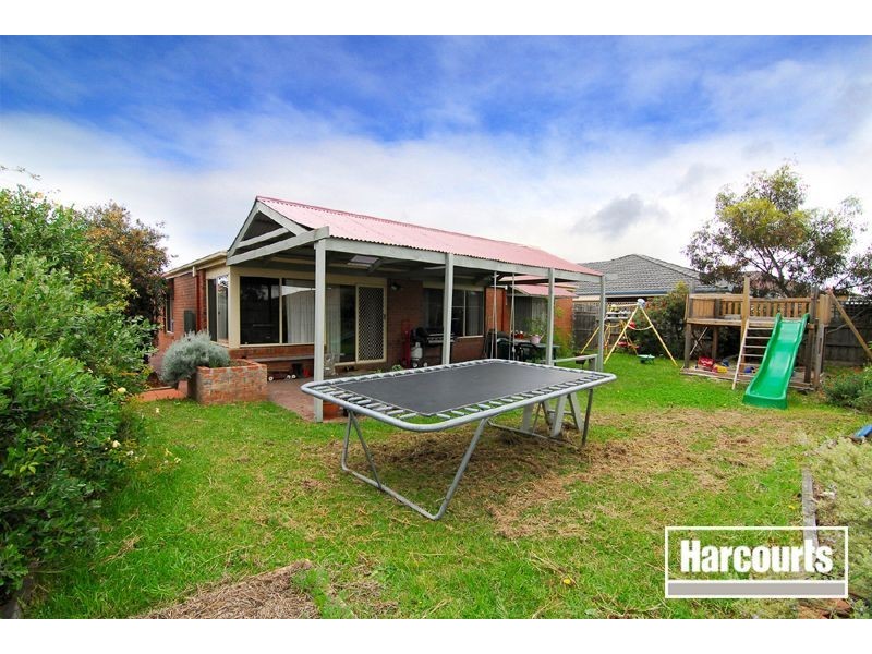 35 Abbey Road, Narre Warren South VIC 3805