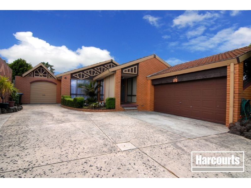 4 Lara Court, Hallam VIC 3803
