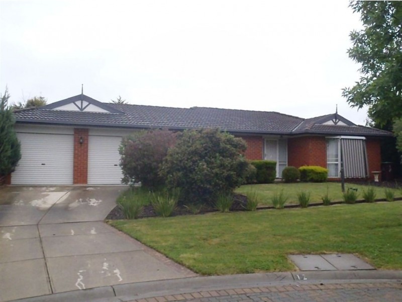 12 Marella Place, Narre Warren South VIC 3805