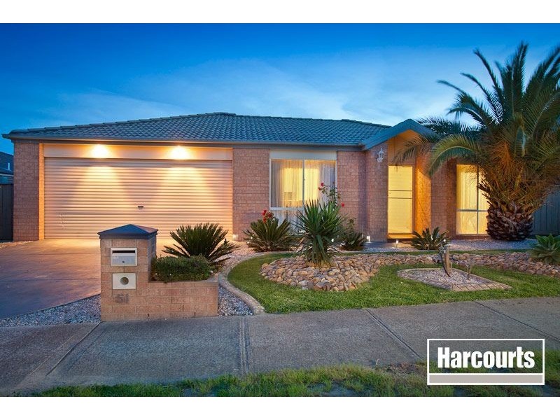 51 Robinswood Parade, Narre Warren South VIC 3805