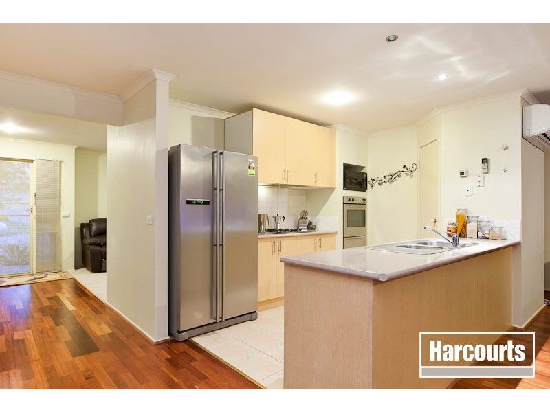 51 Robinswood Parade, Narre Warren South VIC 3805