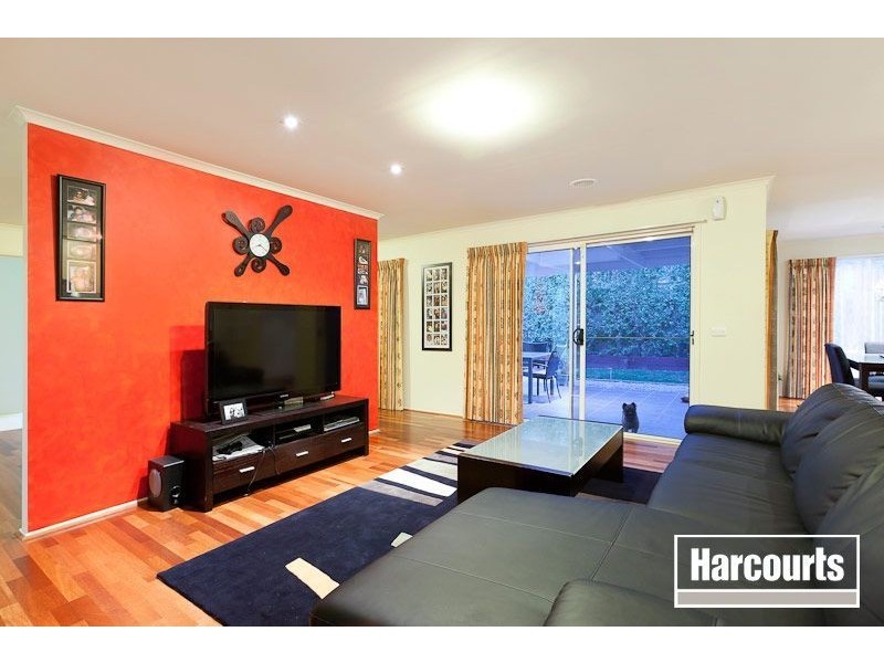 51 Robinswood Parade, Narre Warren South VIC 3805