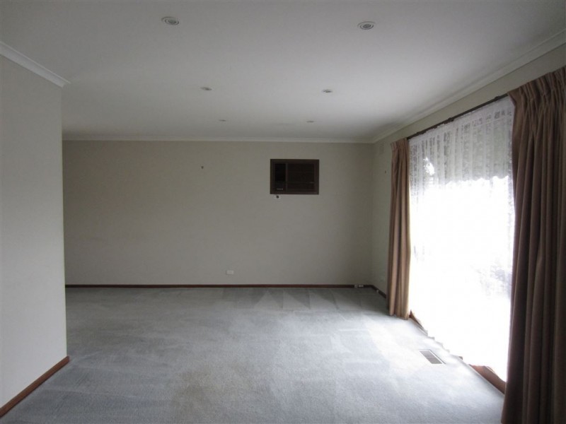 10 Kialoa Court, Narre Warren VIC 3805