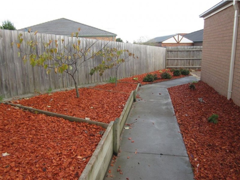 15 McCartney Drive, Narre Warren South VIC 3805