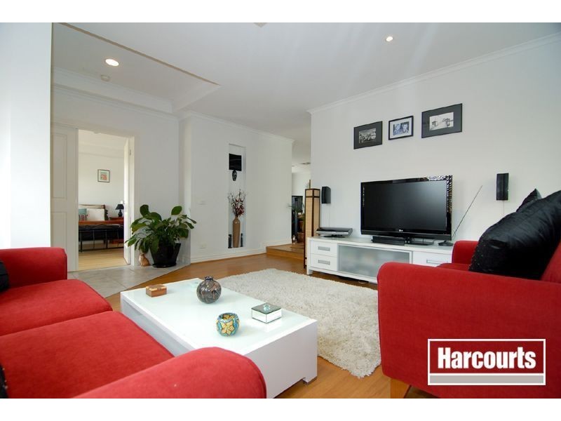 3 Fern Way, Narre Warren South VIC 3805