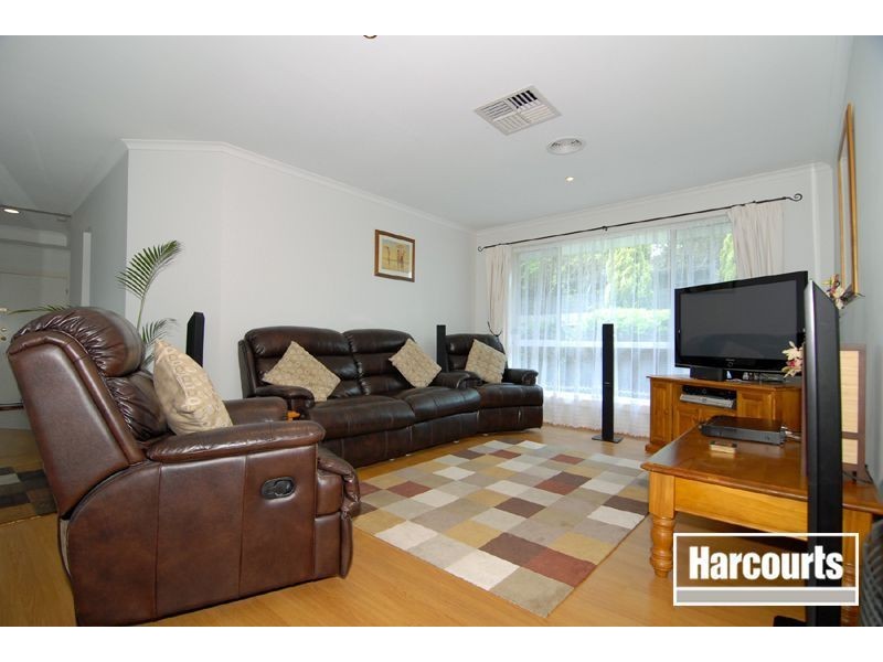 3 Fern Way, Narre Warren South VIC 3805