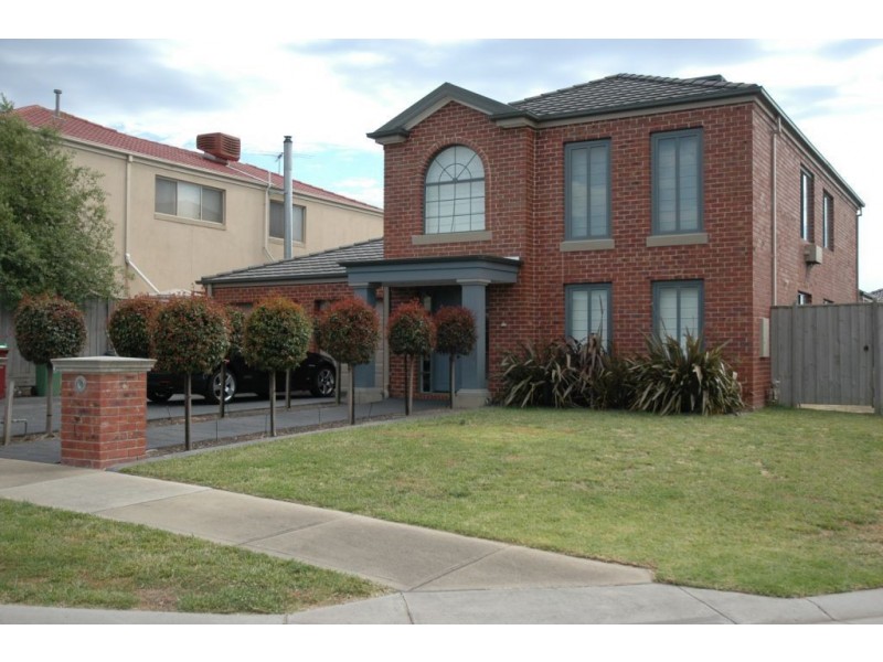 6 Chesil Court, Narre Warren South VIC 3805