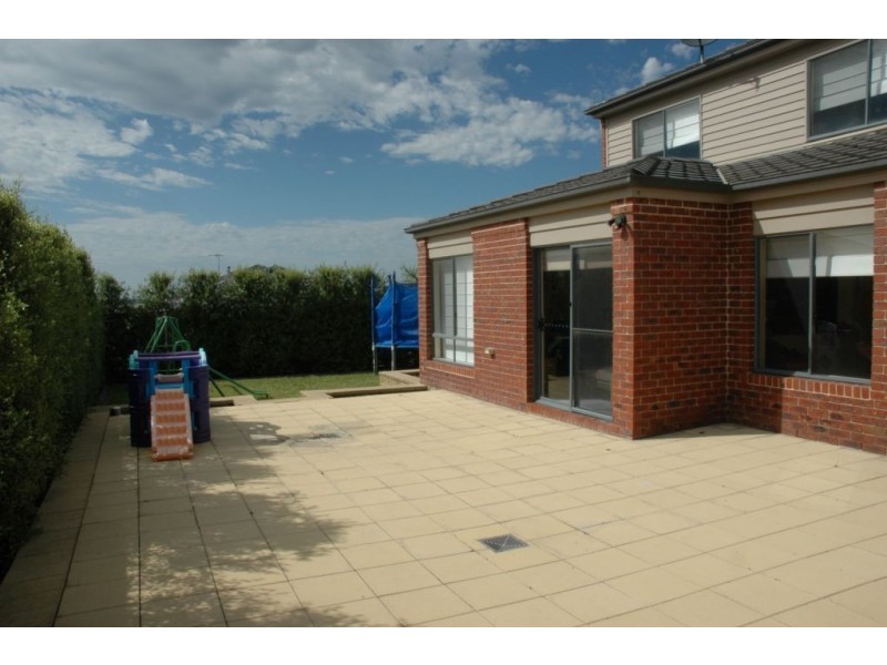 6 Chesil Court, Narre Warren South VIC 3805