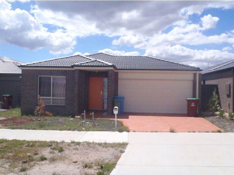 41 Prosperity Avenue, Cranbourne North VIC 3977