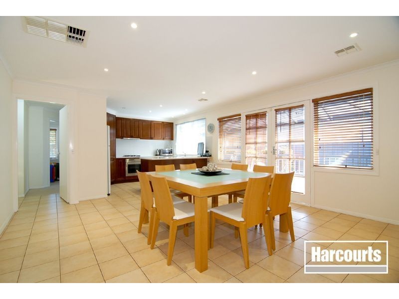 5 Oliver Court, Narre Warren South VIC 3805