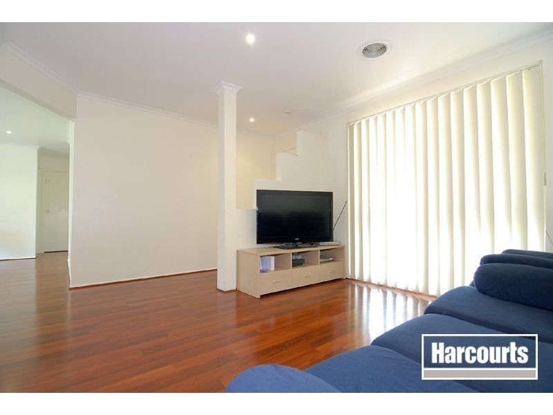 3 Glenleigh Court, Cranbourne North VIC 3977