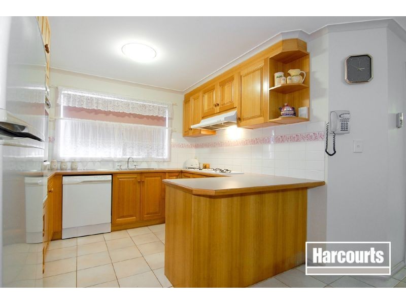 29 Cobblestone Avenue, Narre Warren South VIC 3805