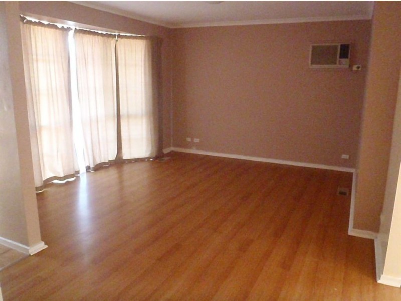 49 Woodlands Crescent, Narre Warren VIC 3805