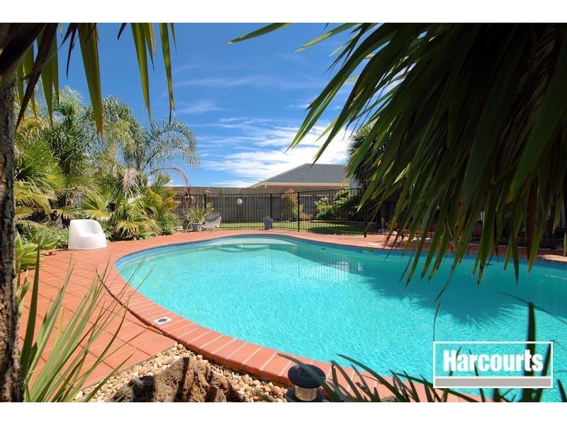 33 Fleet Street, Narre Warren South VIC 3805