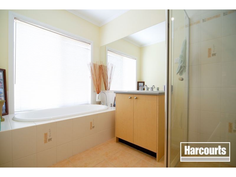 33 Fleet Street, Narre Warren South VIC 3805