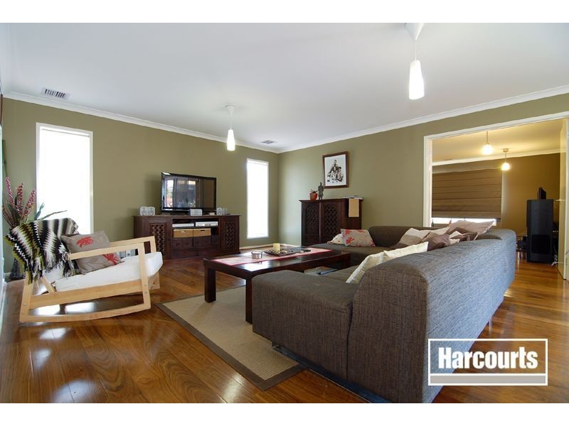 13 Sunview Place, Berwick VIC 3806