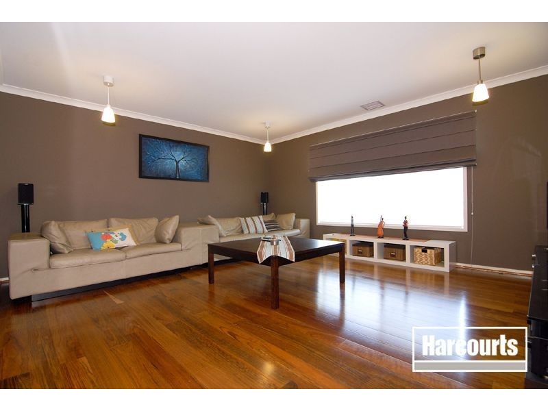 13 Sunview Place, Berwick VIC 3806