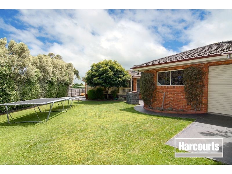 5 Albens Court, Narre Warren VIC 3805