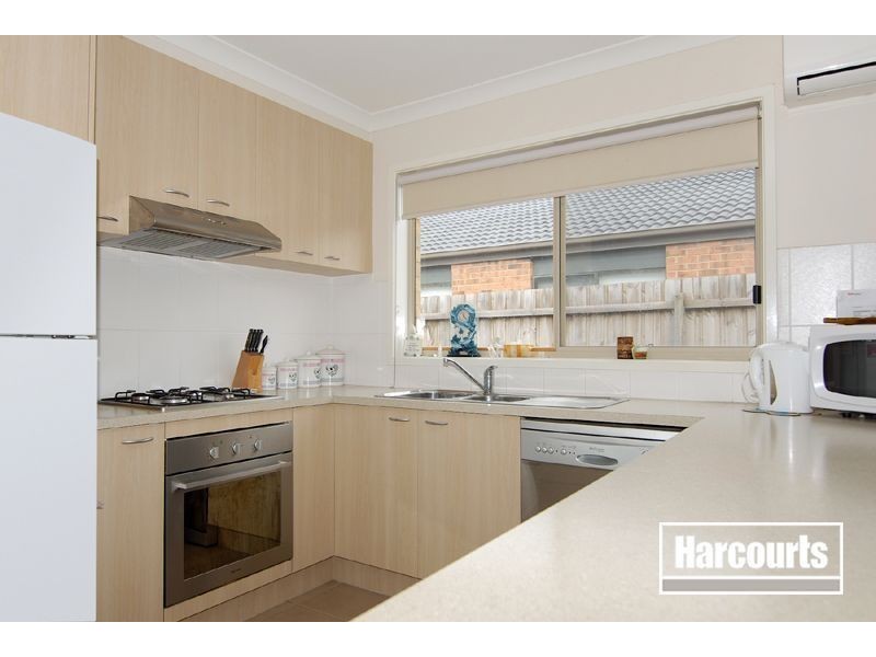 4 Vega Terrace, Cranbourne VIC 3977