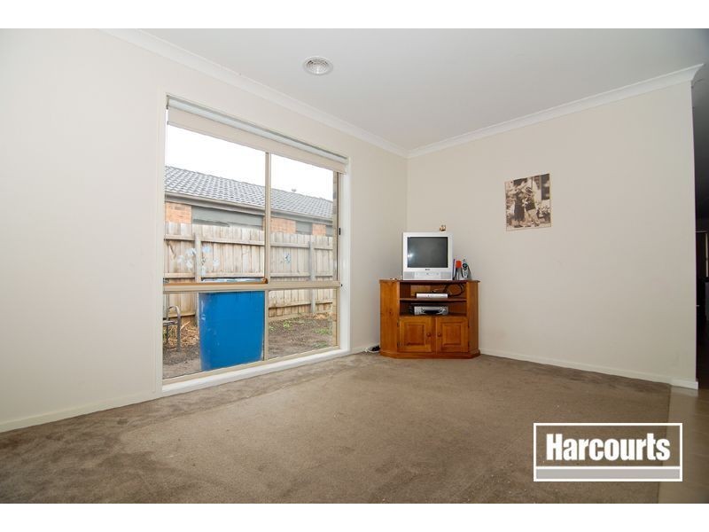 4 Vega Terrace, Cranbourne VIC 3977