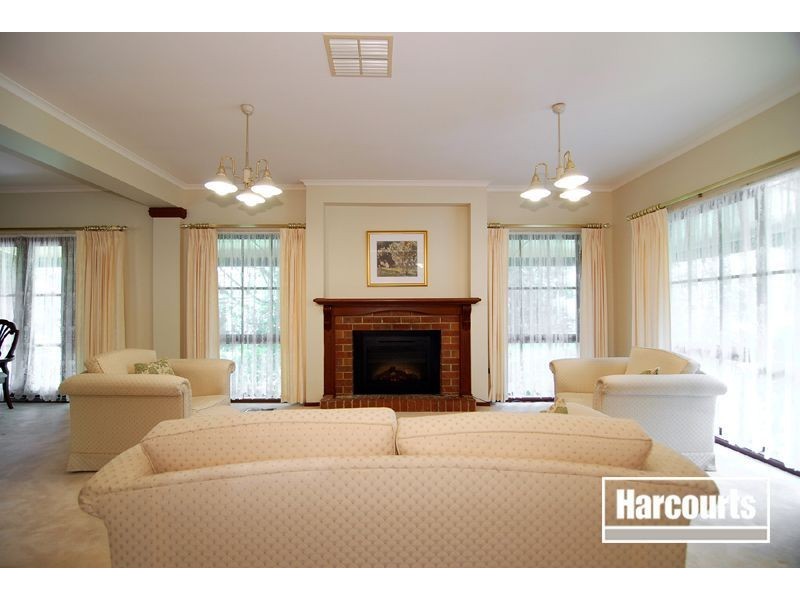 13-14 Eve Close, Narre Warren South VIC 3805